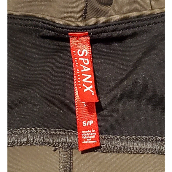 SPANX Camo Print Leggings Green Stretch Activewear Workout Yoga Women Size Small - Picture 3 of 4